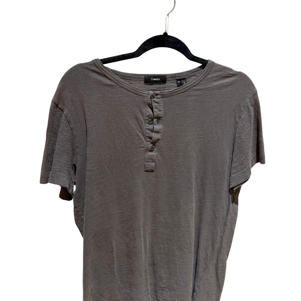Title:
Theory Men’s Gray Henley Tee 🔥 Effortless, Minimal, Lived-In Cool